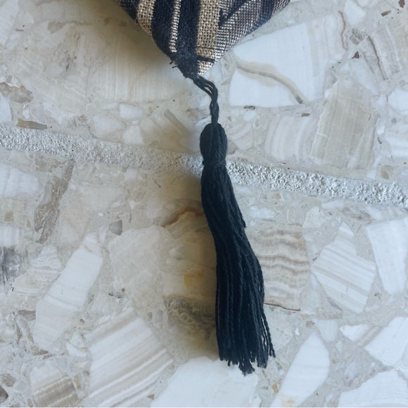 Woven Tapestry Acanthus Leaf Motif Table Runner with Tassels 70 x 14 Inches - Picture 10 of 13